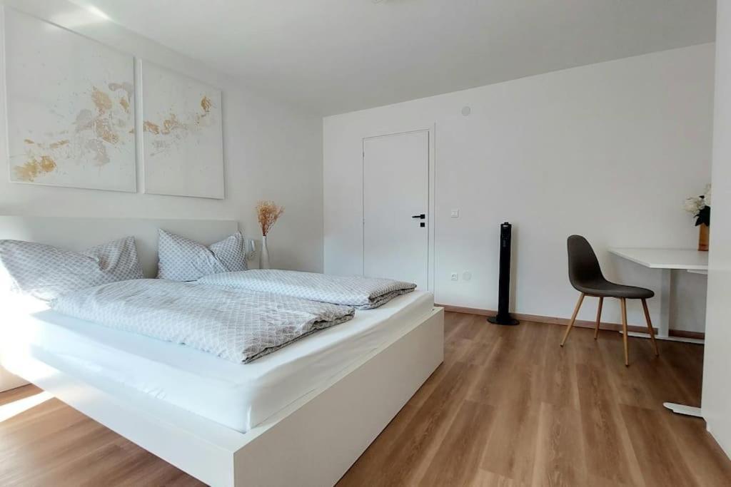 Renovated Flat Close To The Centre Merano Exterior photo